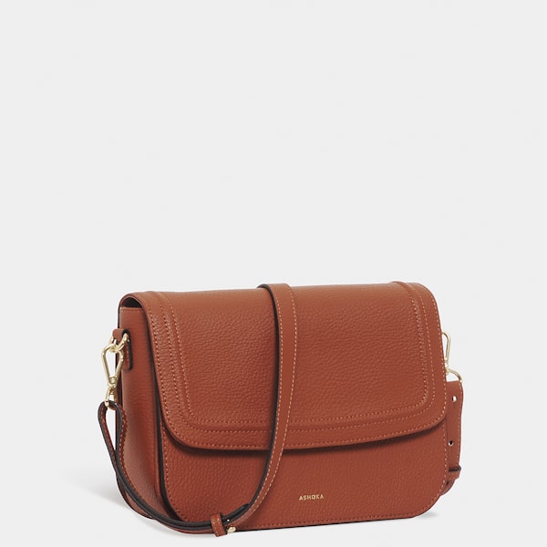 زيت جسم بالورد